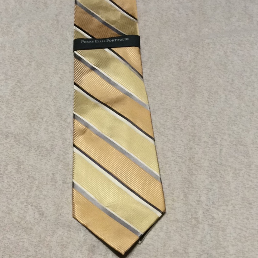 Perry Ellis Tie